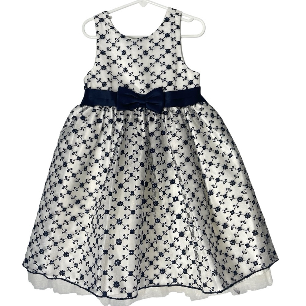 American Princess Girls 3T White with Navy Blue Flowers Dress.